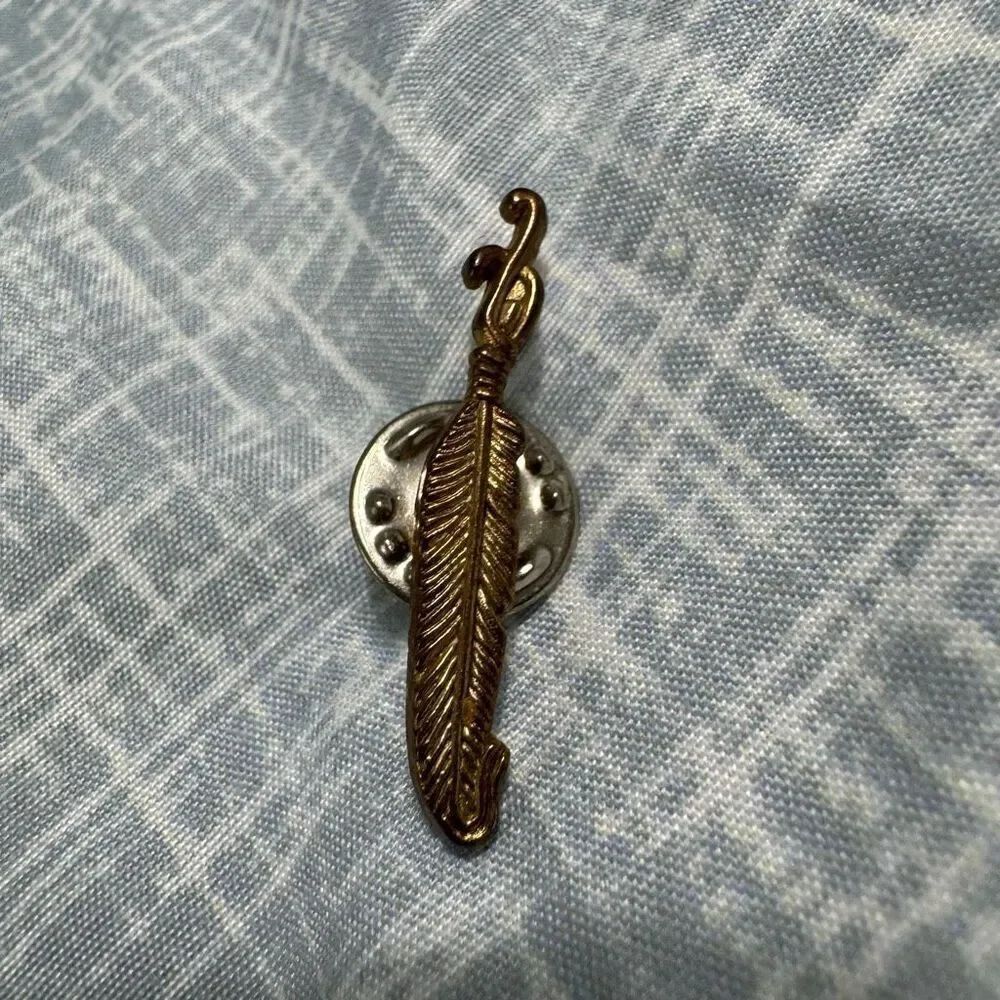 Vintage Gold Tone Feather Quill Lapel Pin